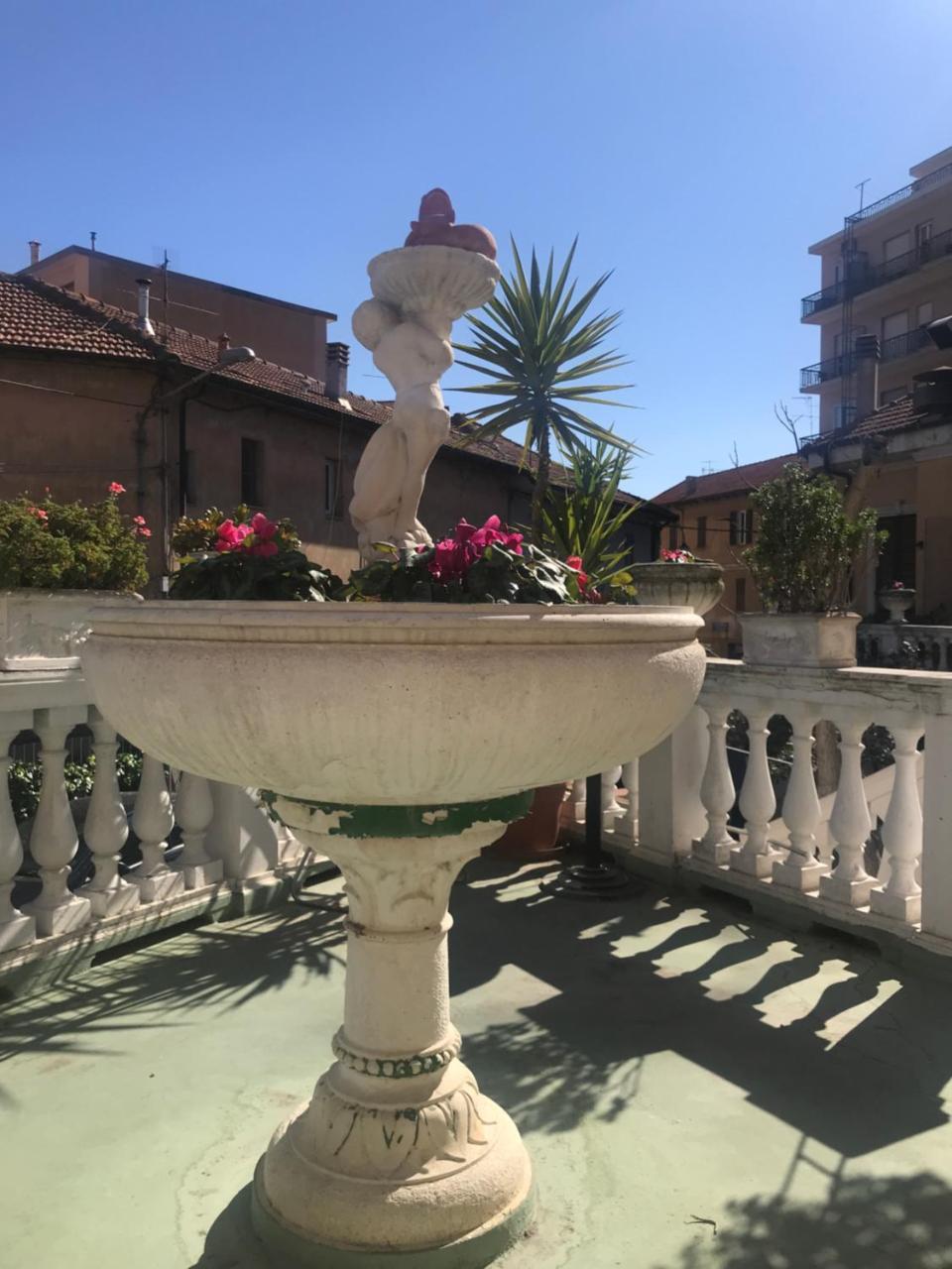 Hotel Piemontese Imperia Εξωτερικό φωτογραφία